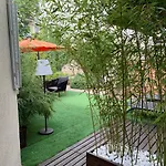 Cocoon Dans Maison Avec Et Jardin En Centre ホームステイ ディジョン