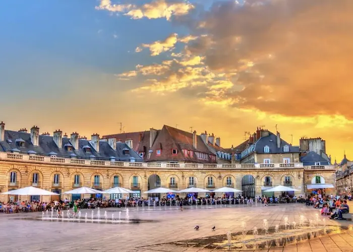 Cocoon Dans Maison Avec Et Jardin En Centre Дижон